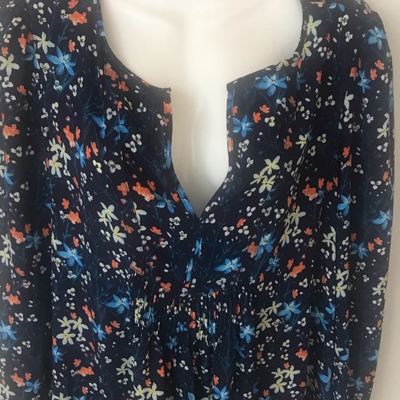 Gap blouse - Picture 2 of 4